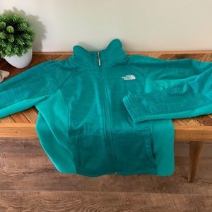Women’s north face lightweight jacket
